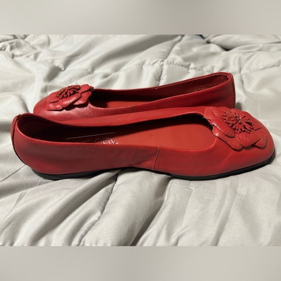 Aerology By Aerosoles Red Dress Flat Shoes Size 7 NWT - Picture 2 of 3